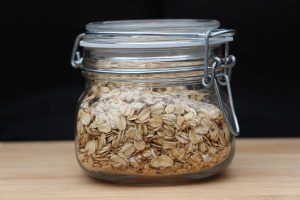 Pot contenant de l'avoine